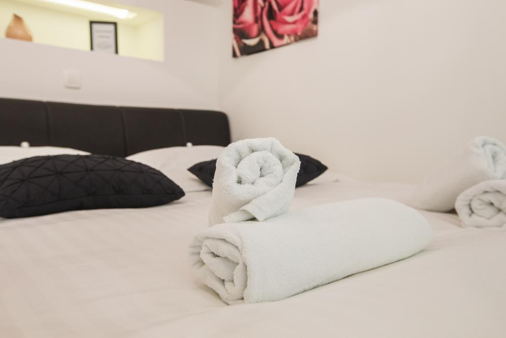 Friday Apartments ซาเกร็บ ภายนอก รูปภาพ